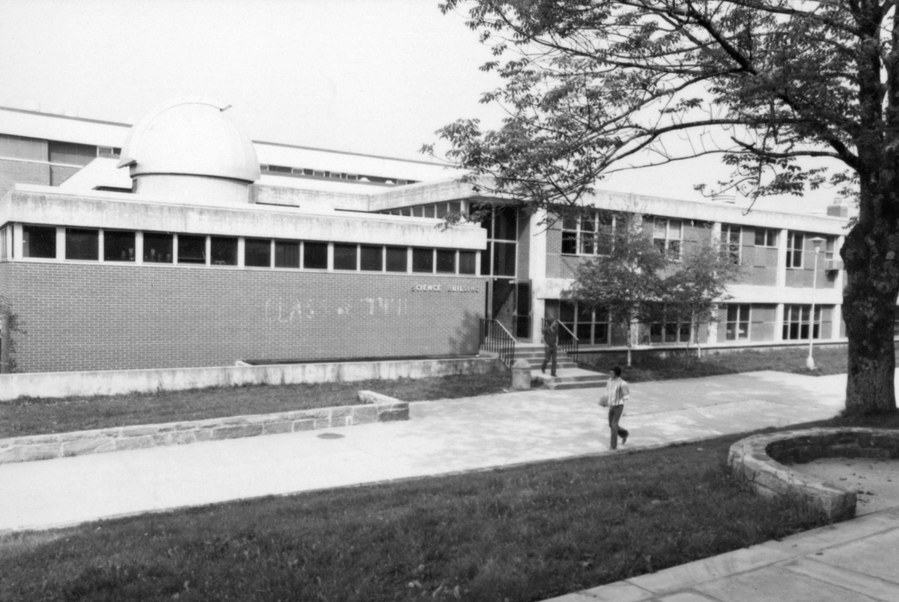 Rankin Science Building 1974