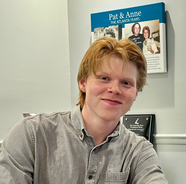 Portrait of Graduate Assistant London Folwer