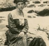Image from the Jesse Amos Hampton Family photographs